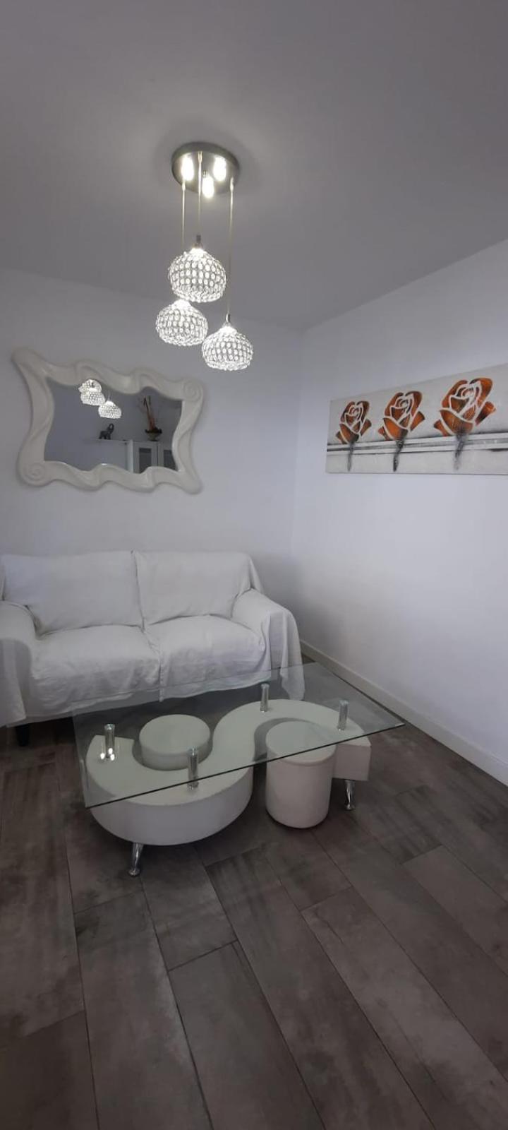 شقة Carihuela Los Nidos Sun&Beach توريمولينوس المظهر الخارجي الصورة